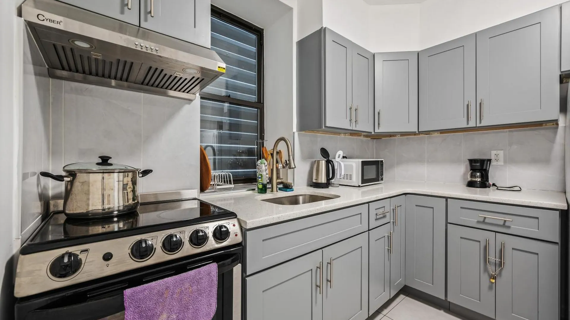Pinky Pinky 2 Bedroom نيو يورك 3*,